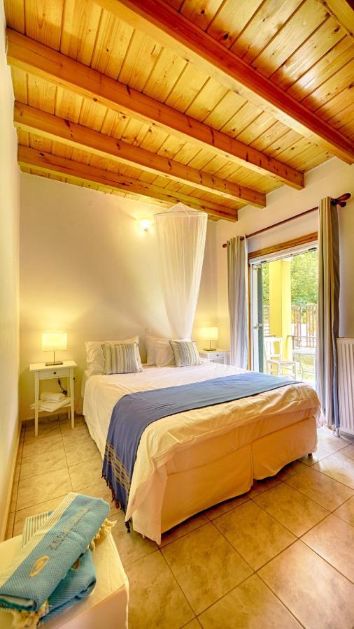 Villa Zen Stone House Agios Georgios Pagon Esterno foto