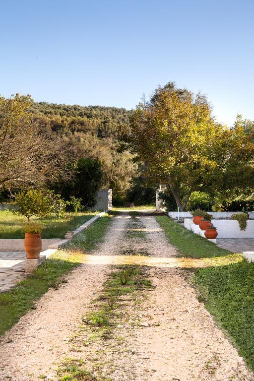 Villa Zen Stone House Agios Georgios Pagon Camera foto